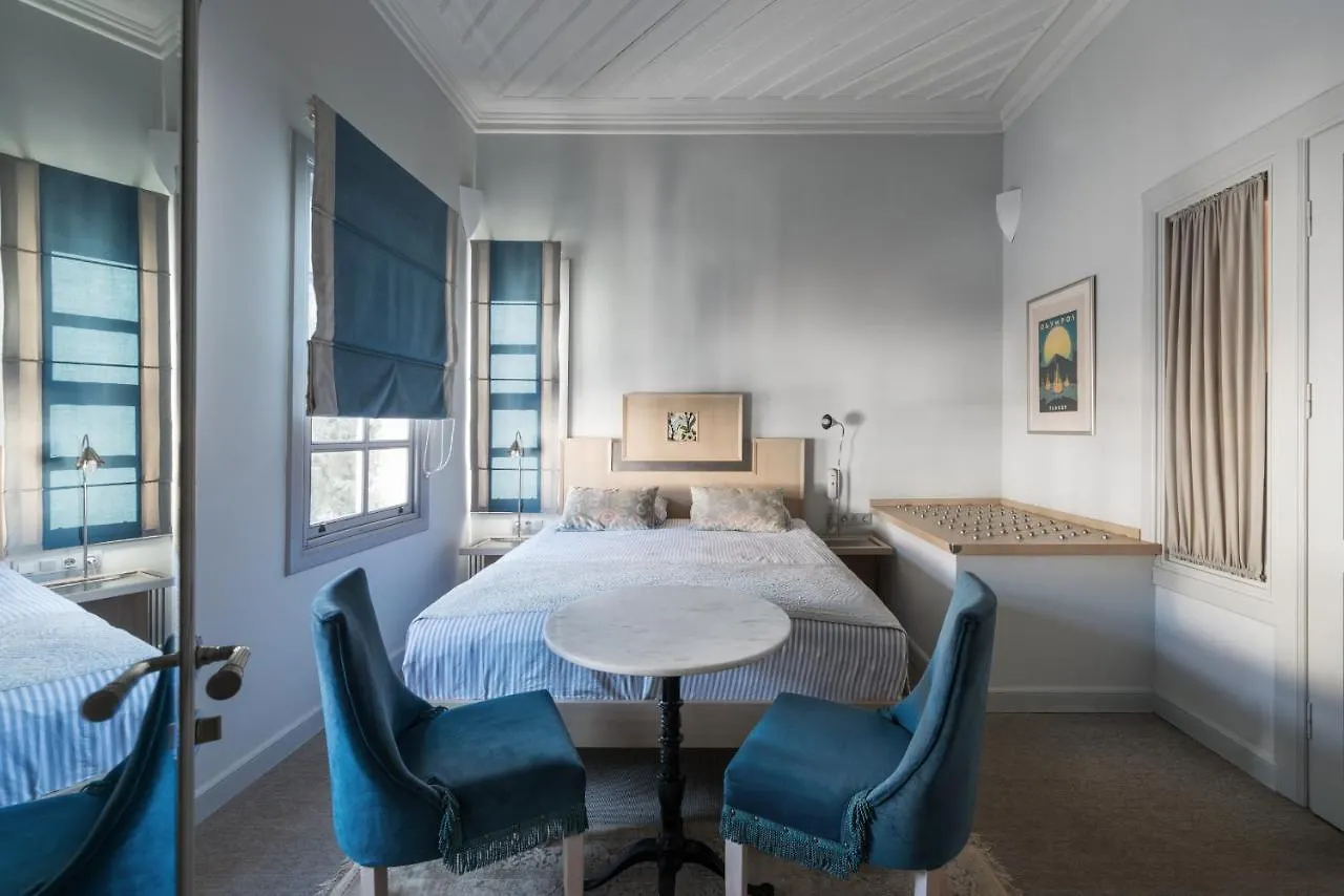 Delight Deluxe Hotel location